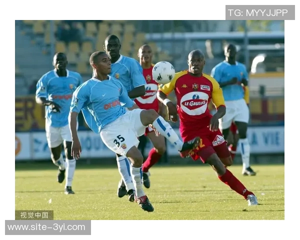 马竞女足球员梅迪纳遭遇严重撞击一度失去意识现已脱离生命危险