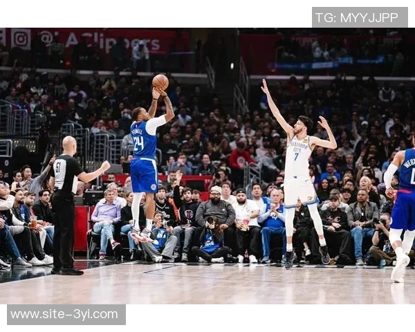 鲍威尔回应小卡事件称已离开快船不作评论引发热议 鲍威尔回应小卡事件称已离开快船不作评论引发热议